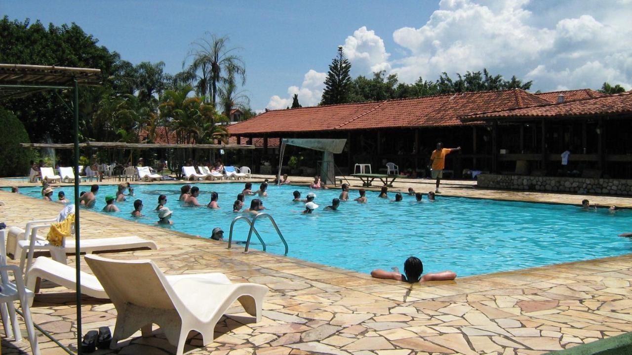 Hotel Fazenda Sete Lagos Guaratinguetá Buitenkant foto